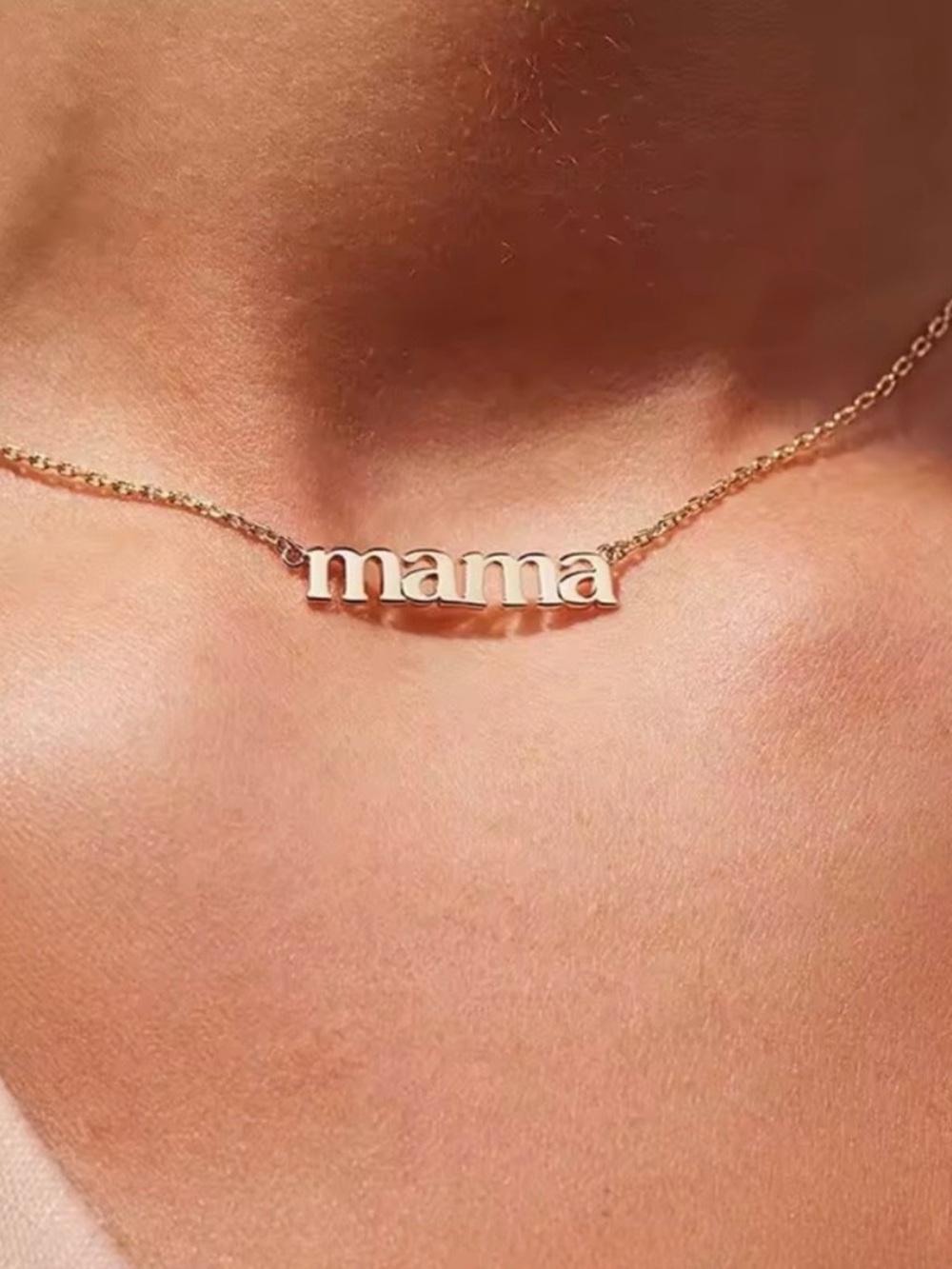 Mama Gold 'Mama necklace
Holliday gift - Picture 2 of 5